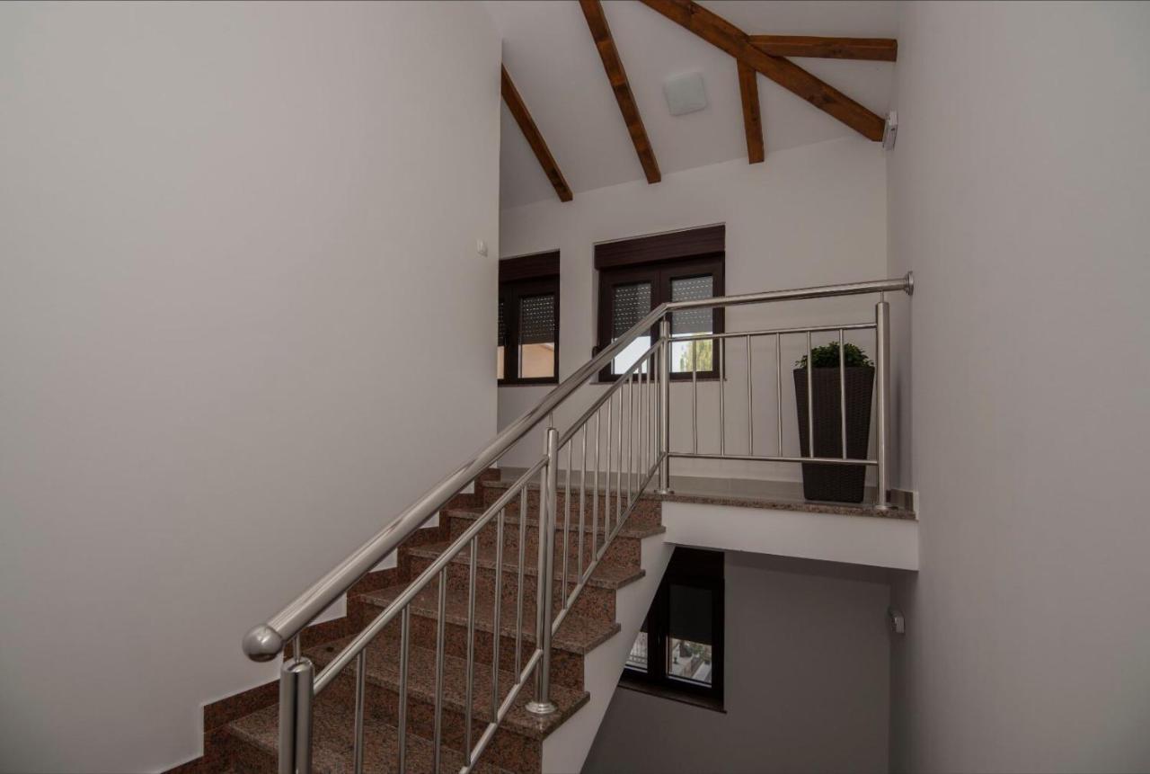 Hotel Smjestaj Miljas Trebinje Exterior foto